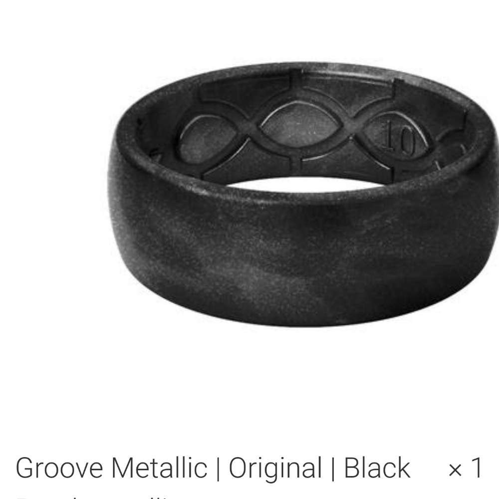 Groove black metallic pearl ring